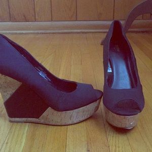 Black summer wedges